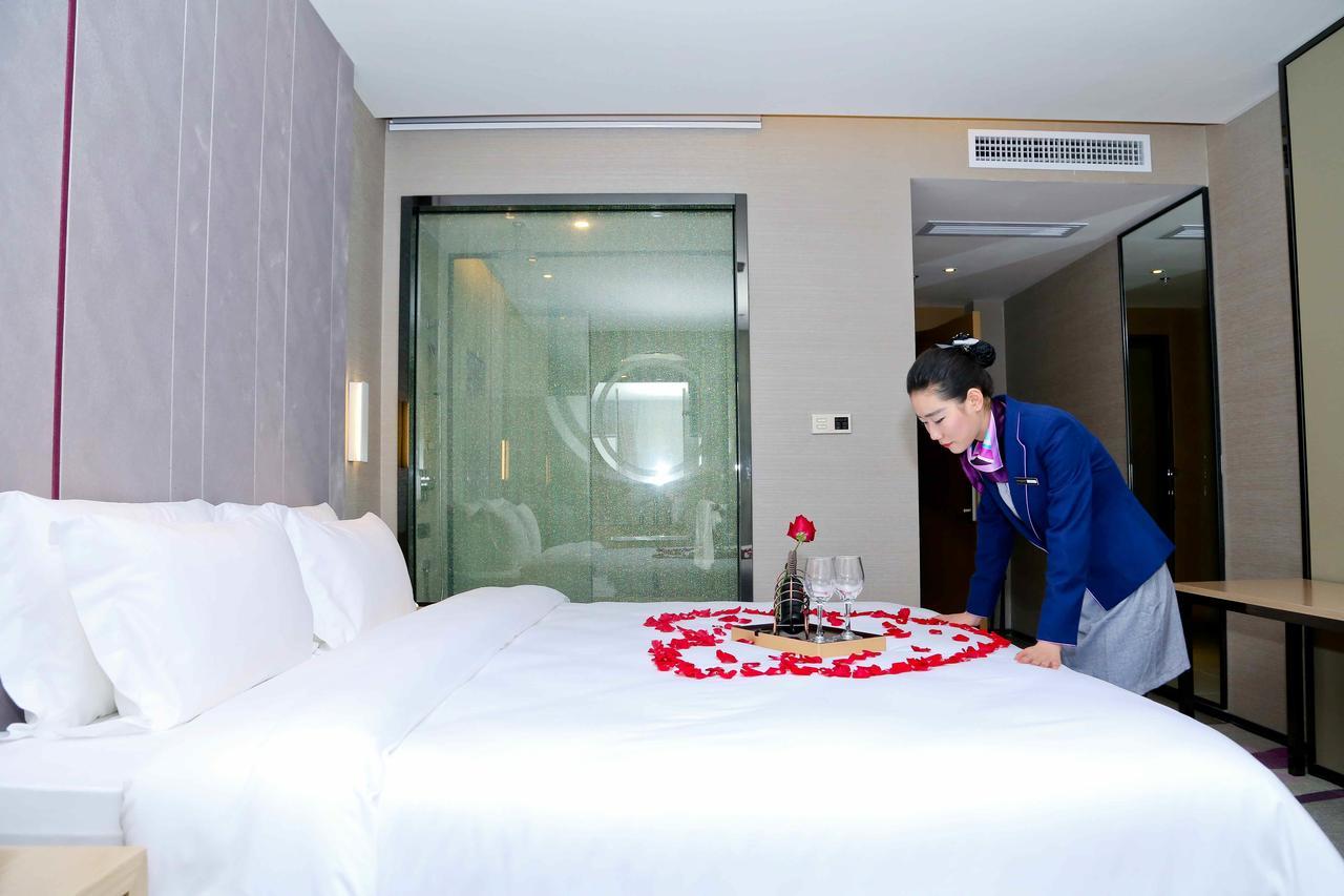 Lavande Hotel Baiyun International Airport Branch Quảng Châu Ngoại thất bức ảnh